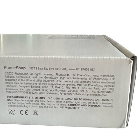 Phonesoap 3 UV Smartphone Sanitizer and Cell Phone Charger - Picture 8 of 8